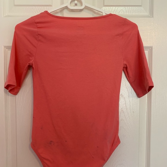 3/30$ Bright pink bodysuit/leotard - Picture 2 of 7